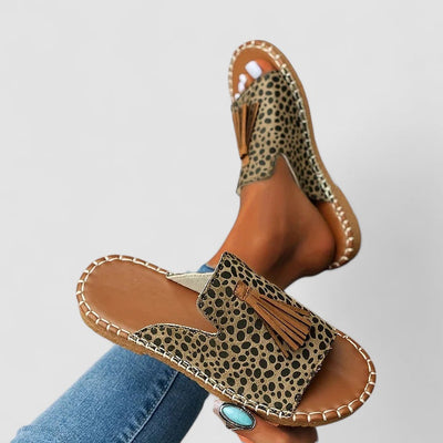 Leena - Bekväma och Platta Ortopediska Sandaler