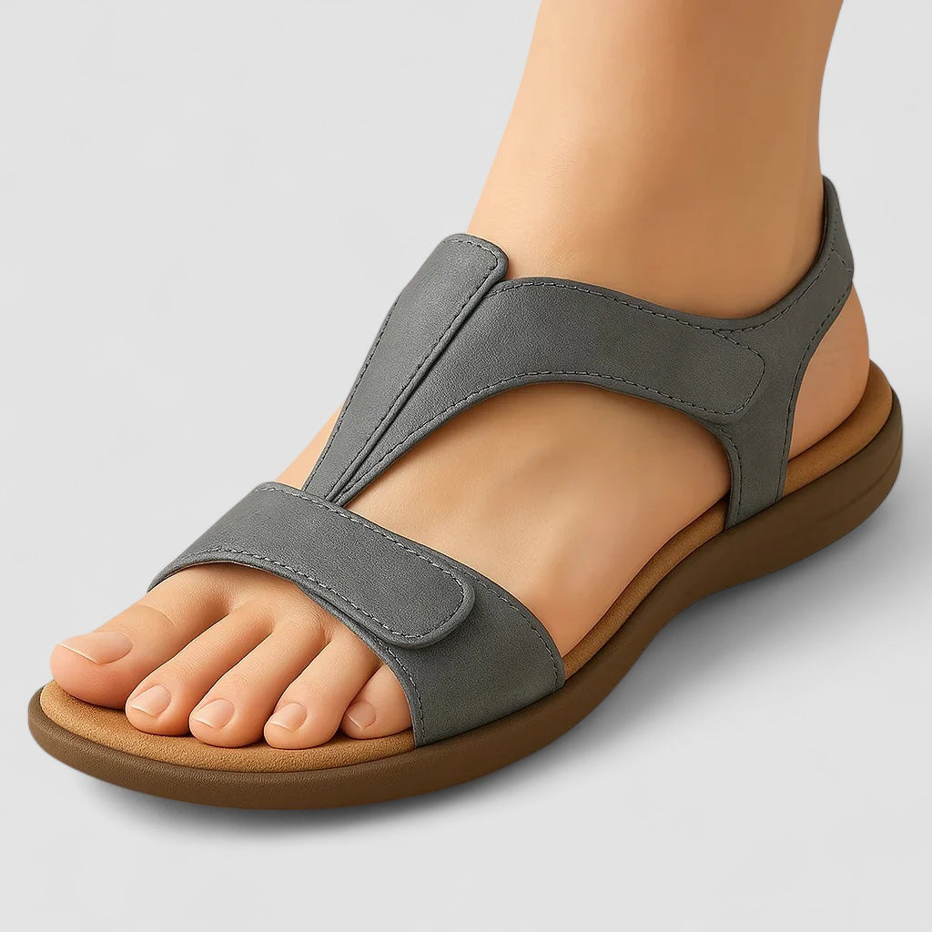 Richmond sandal med komfortabel kilklack
