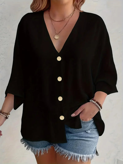 Signe – Blus med knäppning och ¾-ärm