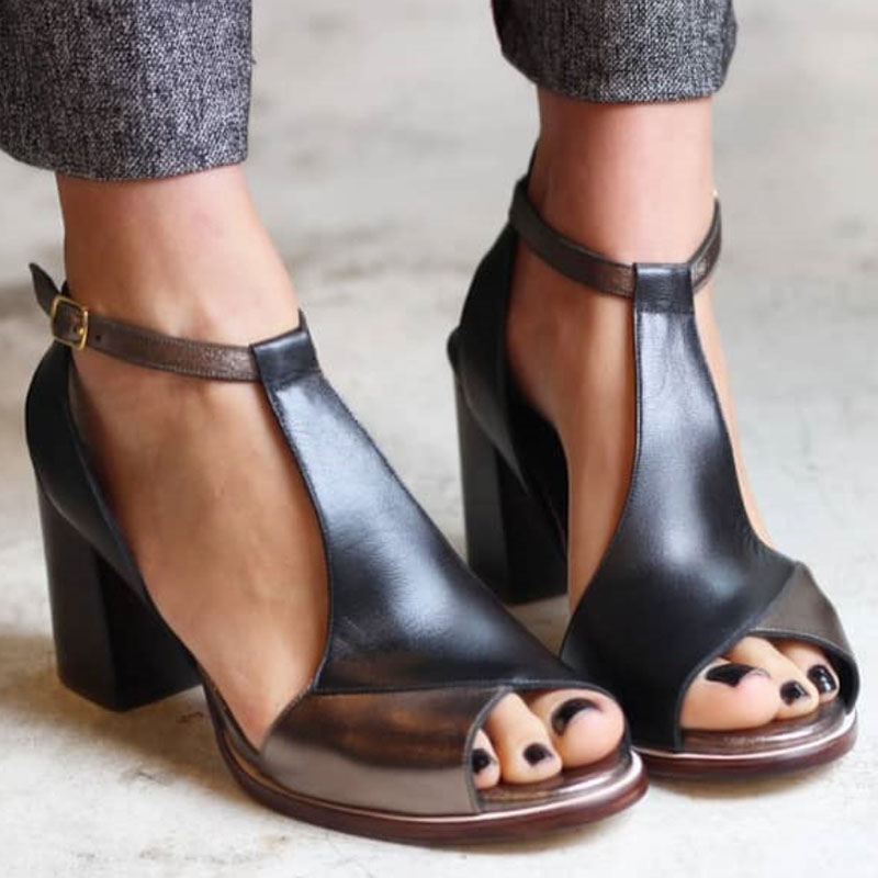 Nadaria | Svarta patchwork-peep-toe-sandaler med klack